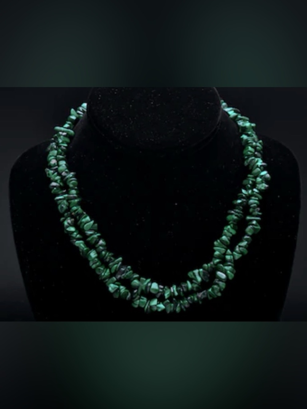 Green Double-Strand Malachite Chip Necklace - Vintage